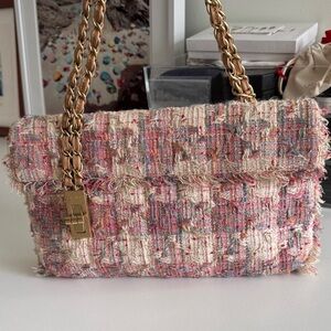 CHANEL Pink and Cream Tweed Shoulder Bag with Gold Chain